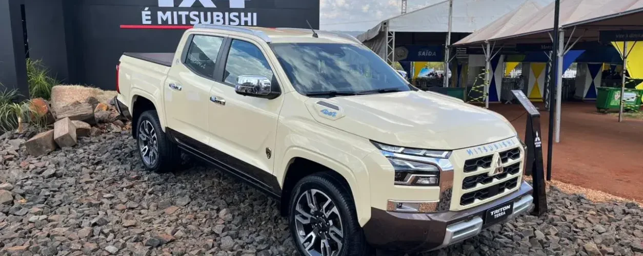 Mitsubishi Triton Terra 2026