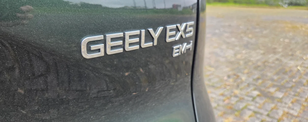 Geely Ex5 Em I (1)
