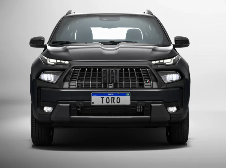Fiat Toro 2027 estreia com motor híbrido-leve