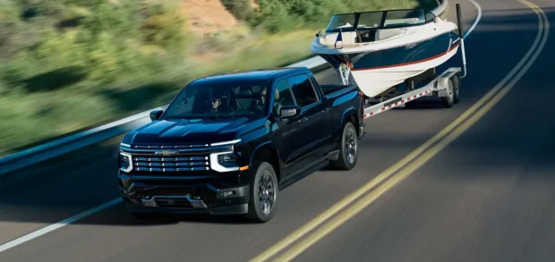 My27 Chevrolet Silverado High Country Towing