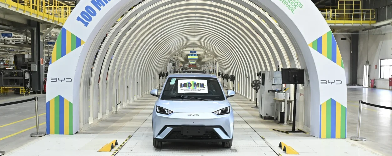 Byd Fábrica 100 Mil Divulgação (3)