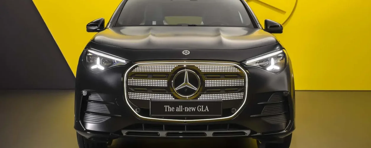 Mercedes-Benz GLA 2027 tem versão elétrica e híbrida com motor a combustão