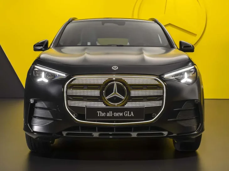 Mercedes revela GLA elétrico com 657 km de alcance