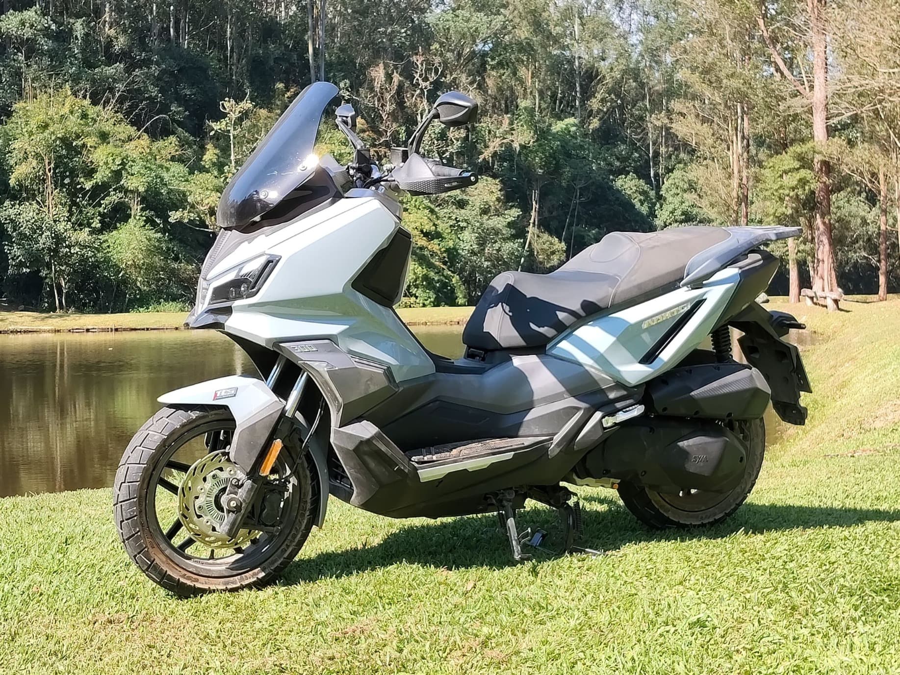 Dafra Sym Adxtg 300 (1)