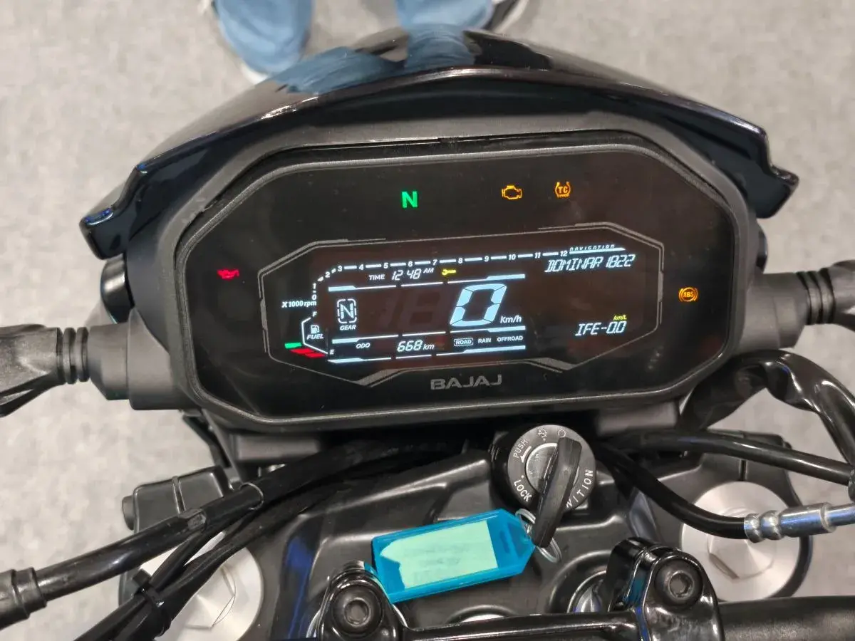 Bajaj Dominar 250