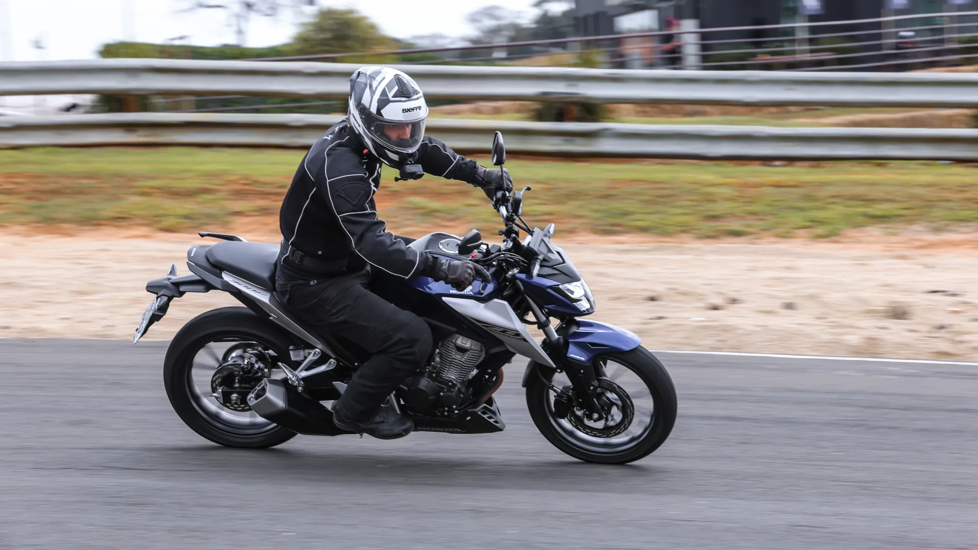 Honda Cb 300f Twister 2027 6