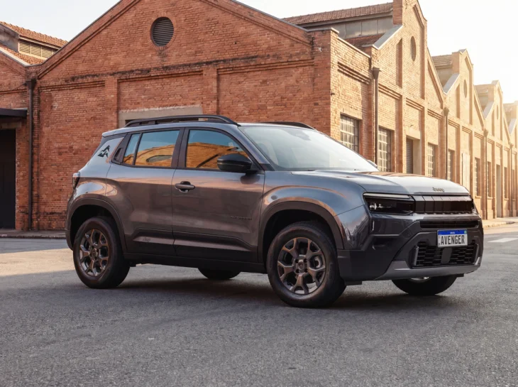 Jeep Avenger fica R$ 5 mil mais caro