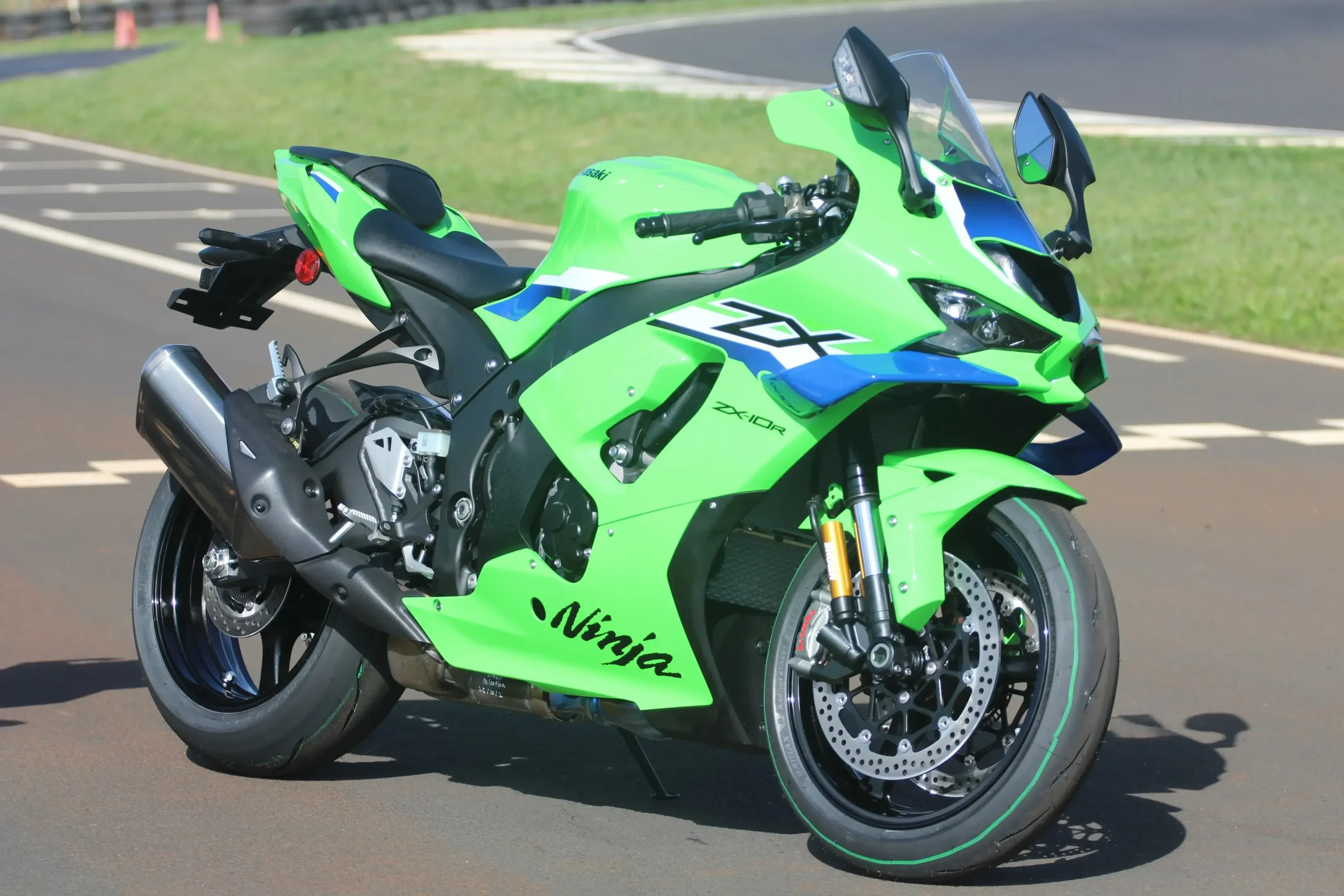 Kawasaki Ninja Zx 10r (3)
