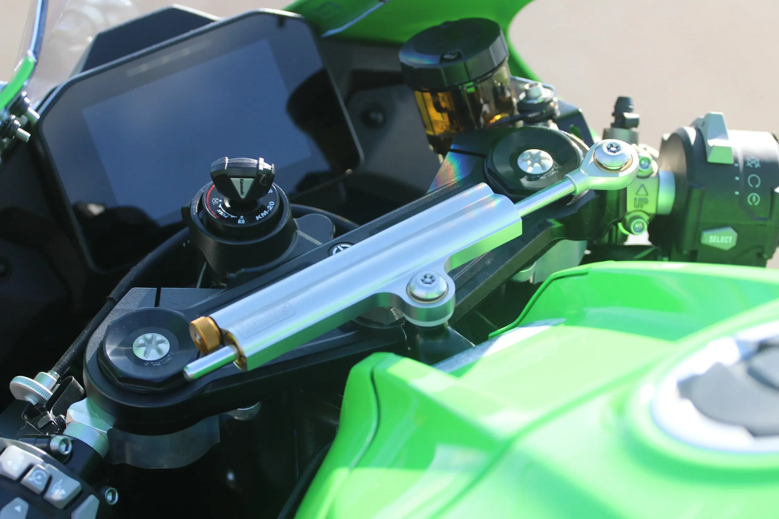 Kawasaki Ninja Zx 10r (5)