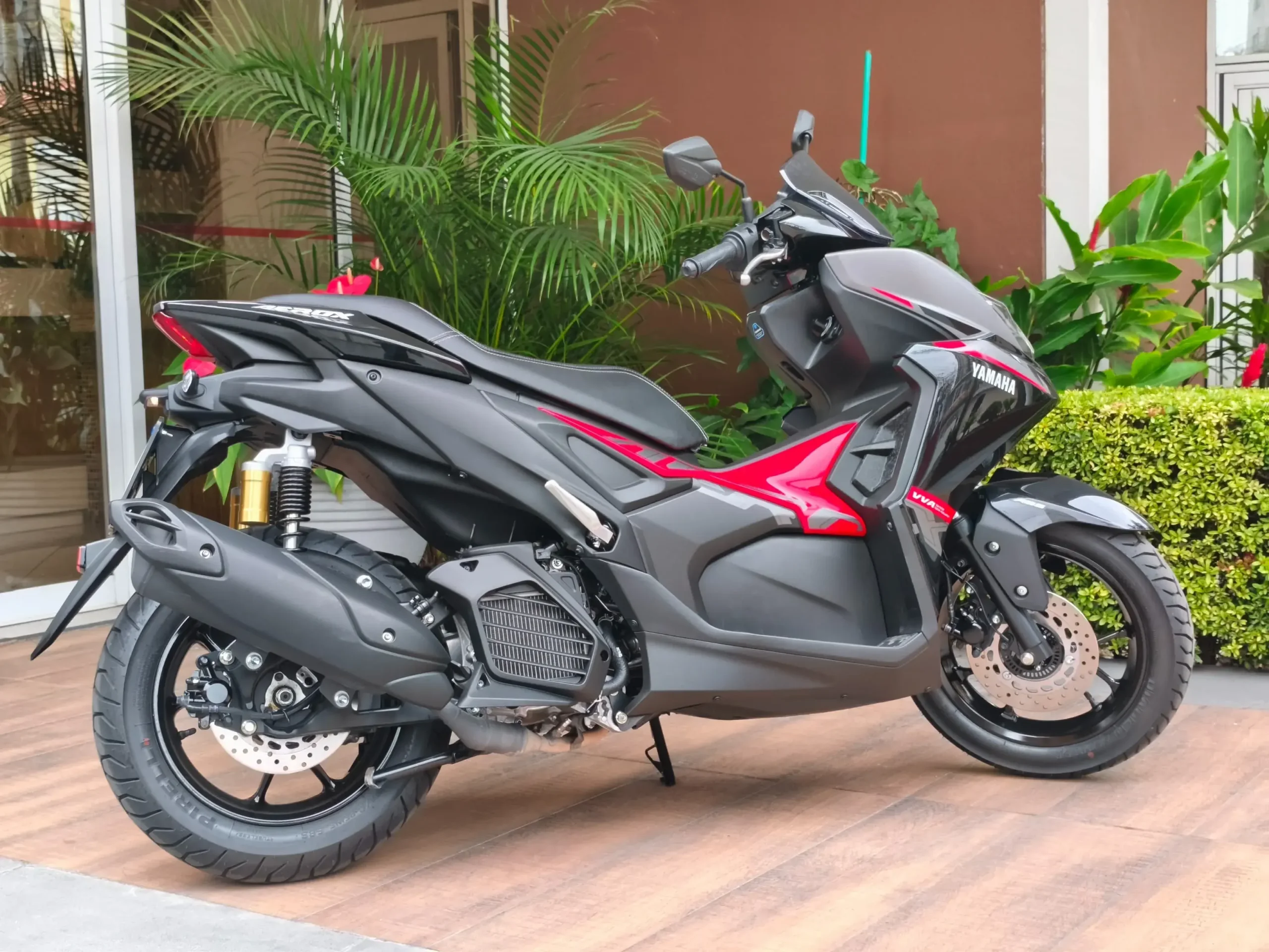 Yamaha Aerox 160 (8)