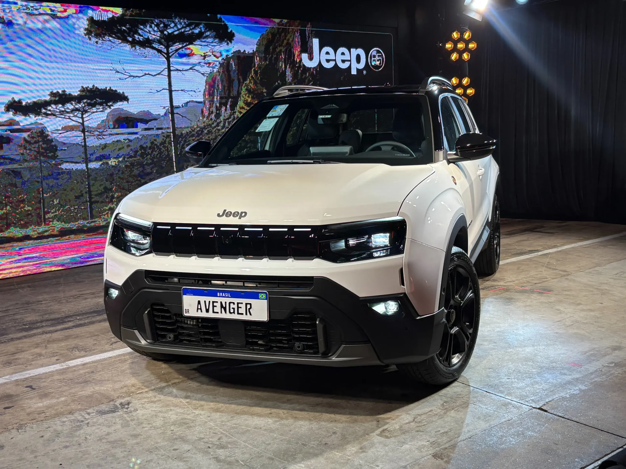 Jeep Avenger 85 Anos 5