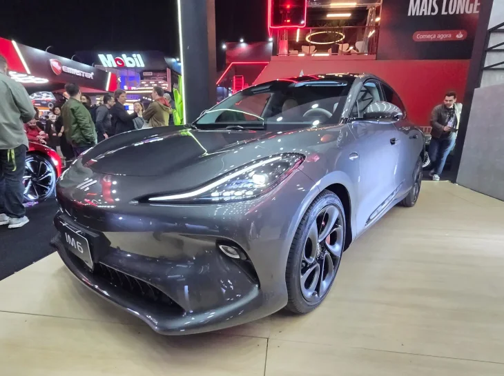 MG mostra o SUV elétrico de luxo IM6 em Interlagos
