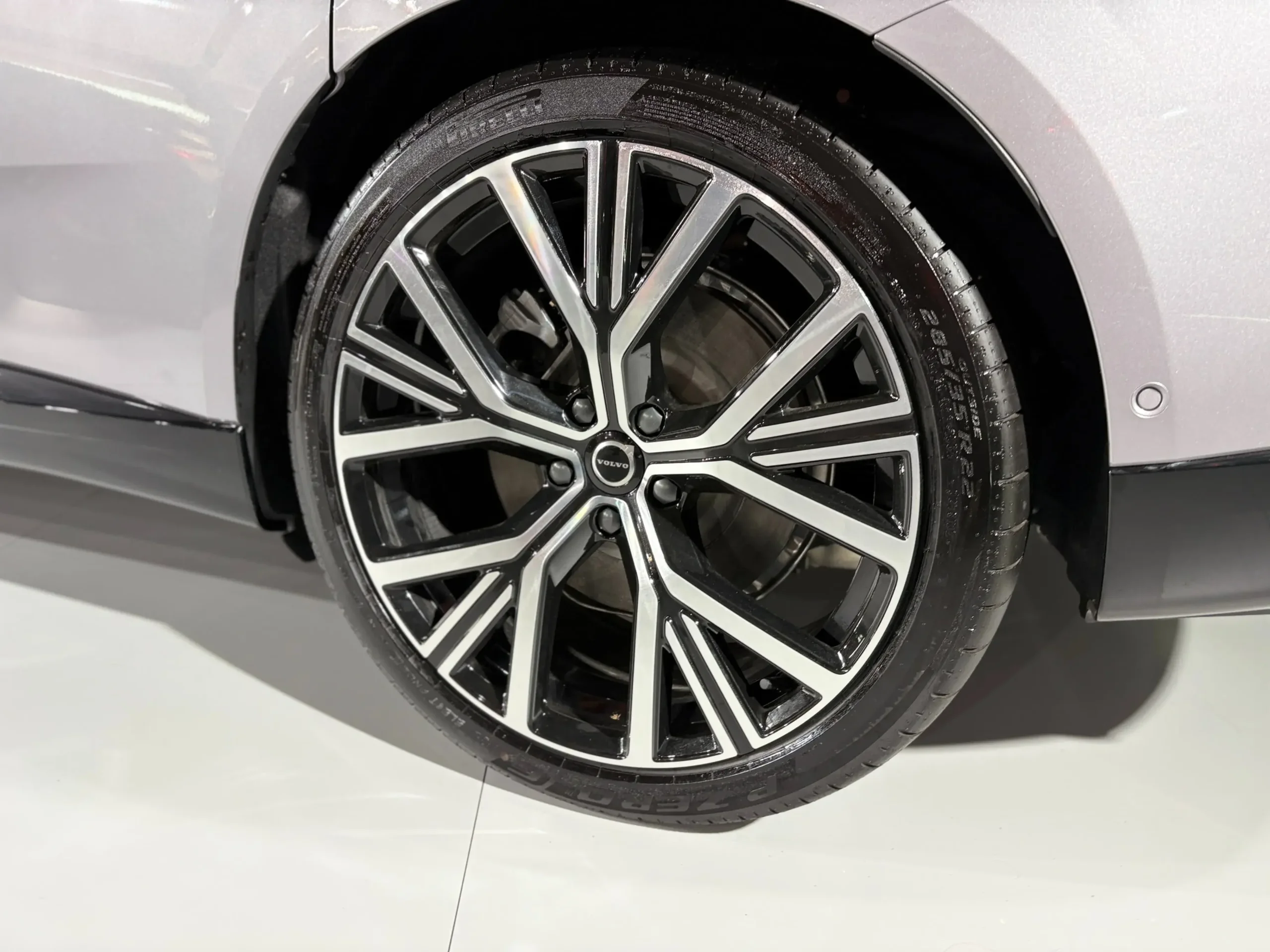 Volvo Es90 7